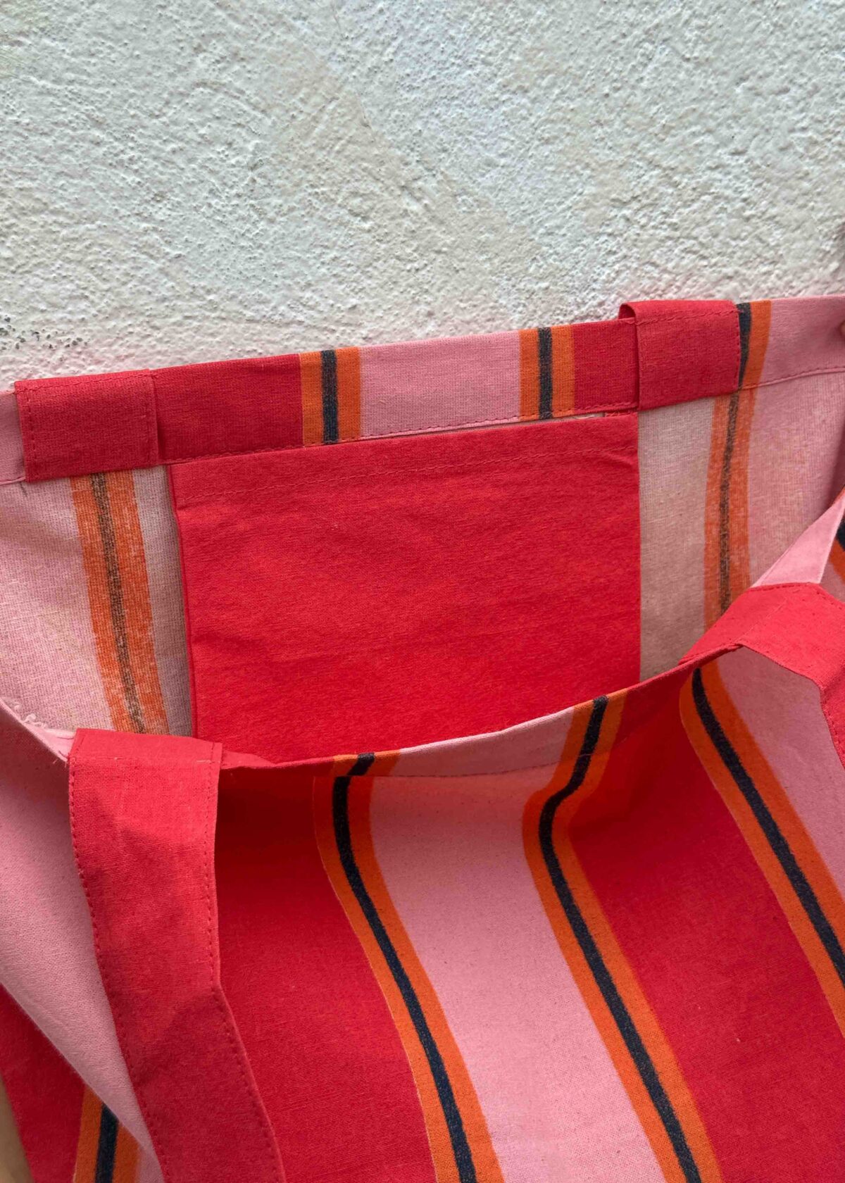 Thambili-Island-Beach-Tote-Bag-Hot-Pink-Light-Pink-Detail